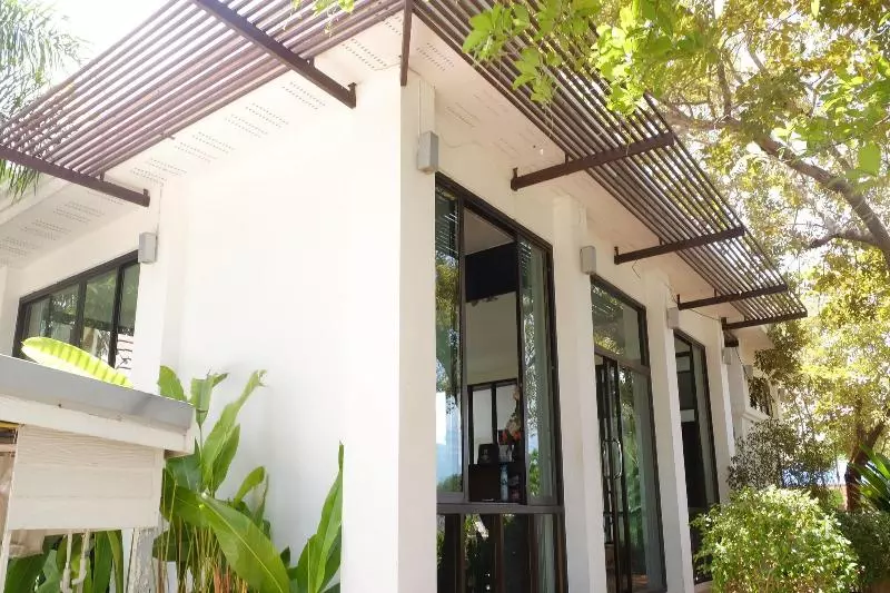 هتل Aana Residence Resort