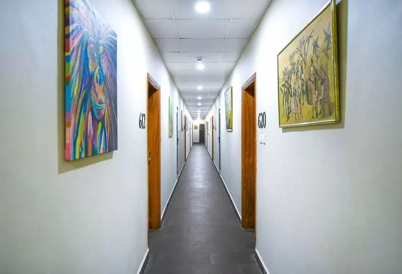 هتل Boulevard Suites