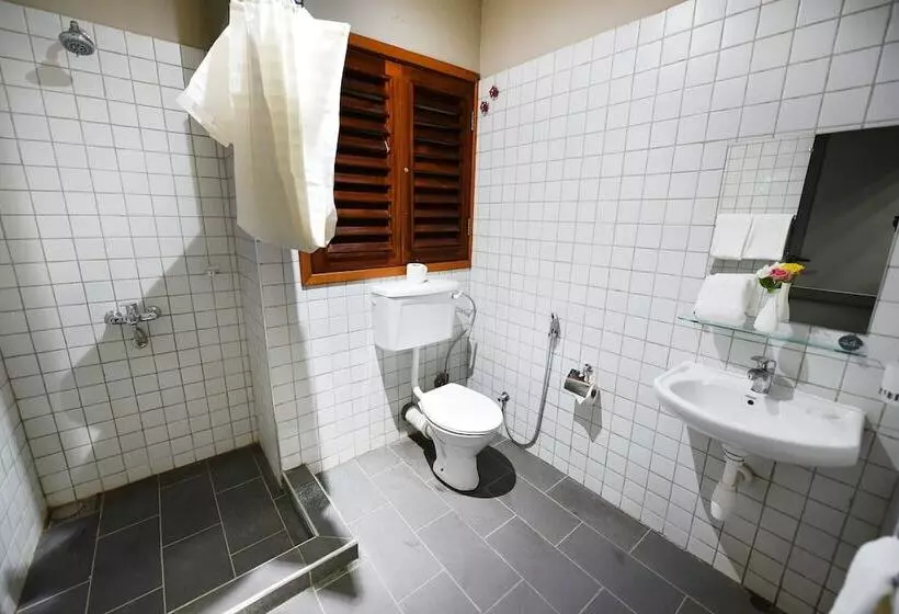 هتل Boulevard Suites