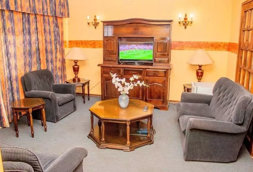 هتل The Grey S Inn