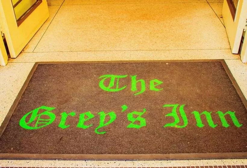 هتل The Grey S Inn