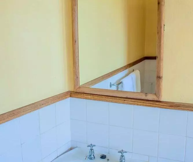 هتل The Grey S Inn