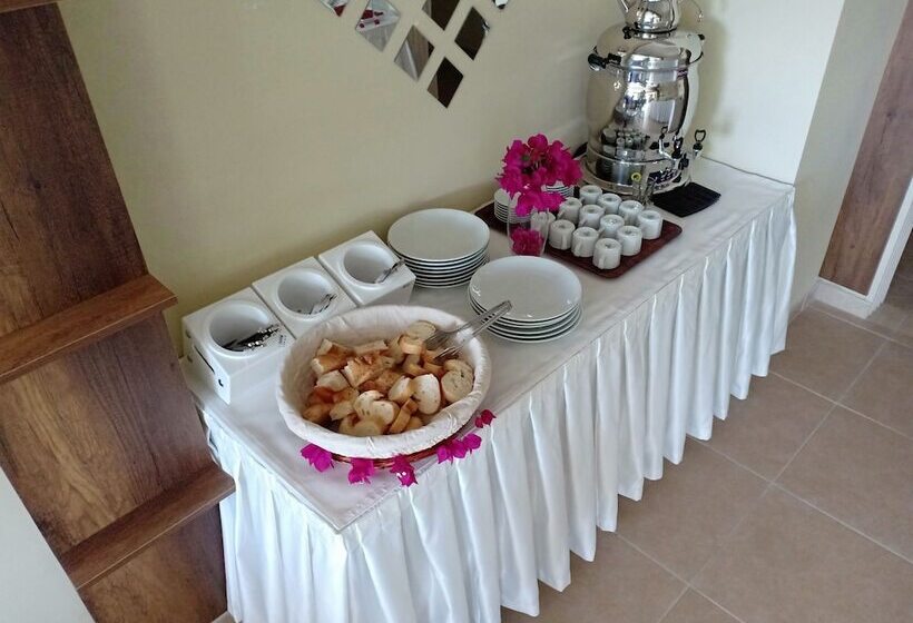 בית מלון כפרי In Forest Göcek