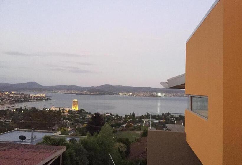 فندق Narrara Backpackers Hobart