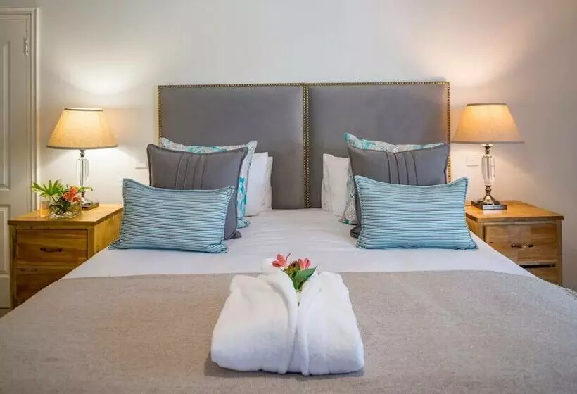 هتل Number Eighteen Exclusive Guest Lodge