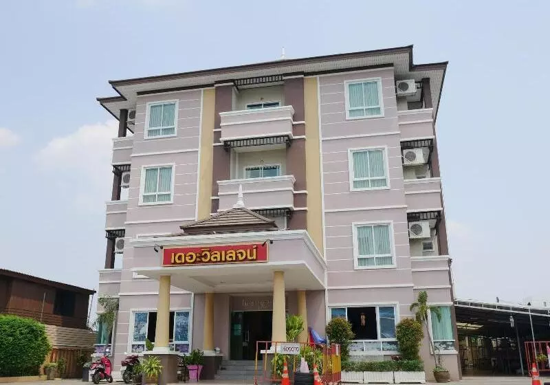 هتل The Village Phitsanulok