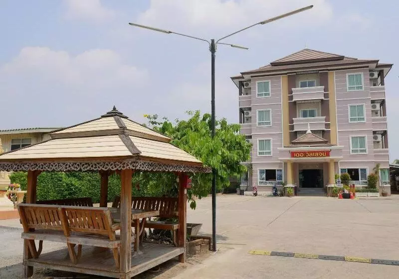 هتل The Village Phitsanulok