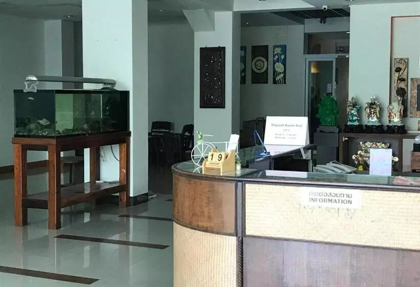 هتل Ud Residence