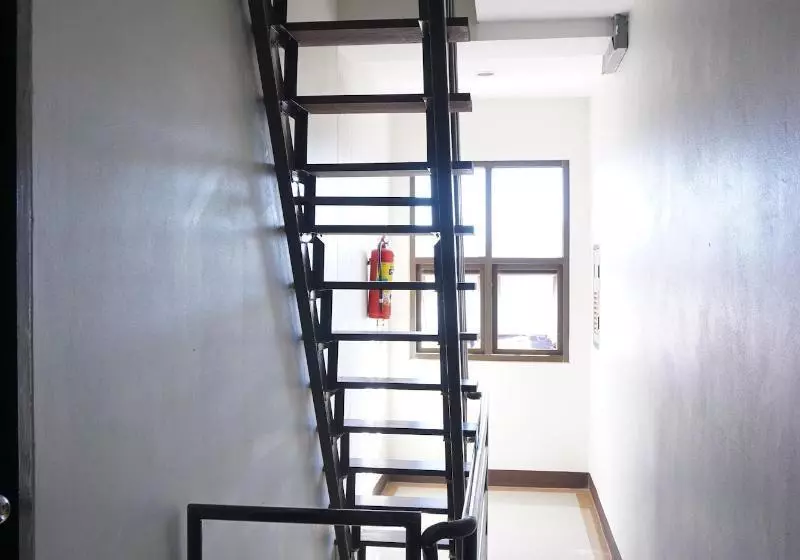 هتل Ud Residence