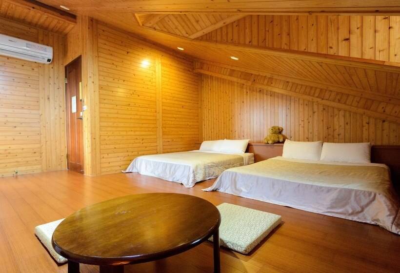 هتل Yosemite Homestay