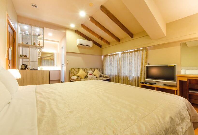 هتل Yosemite Homestay