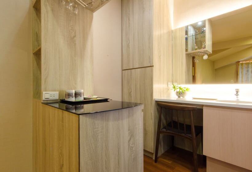 هتل Yosemite Homestay