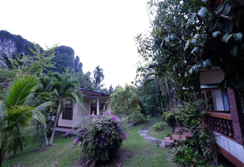 هتل Aonang Friendly Bungalow