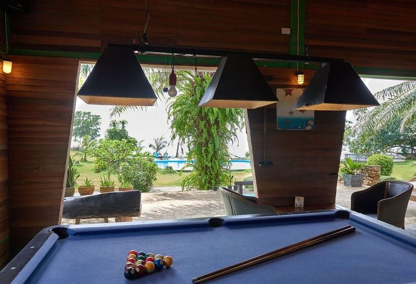 Отель Elephant Bay Resort