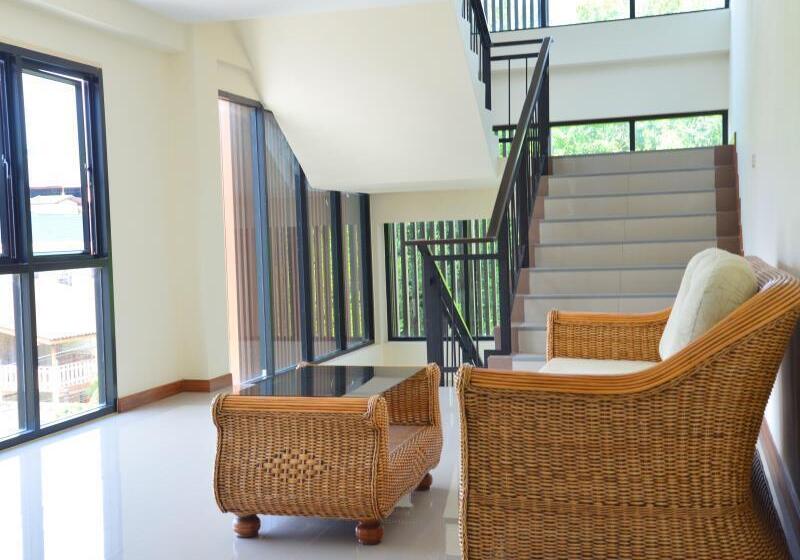 هتل Hua Hin City View