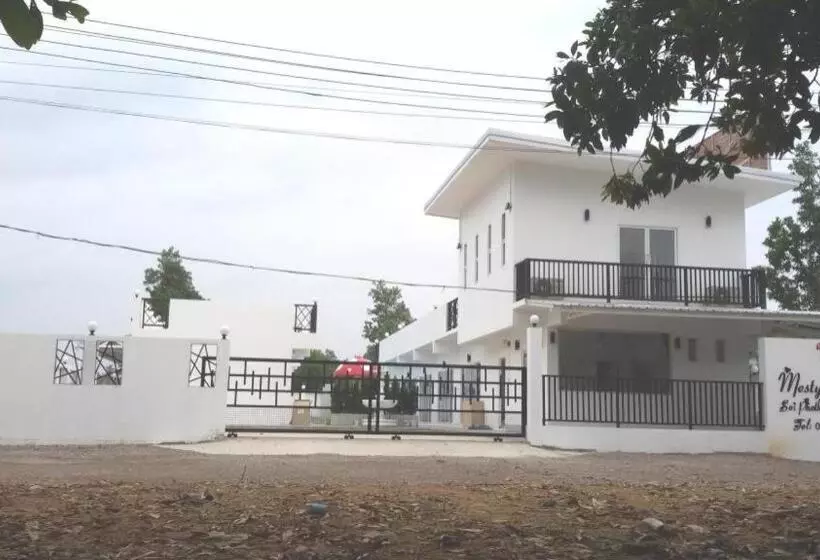 ホテル Mestyle Resort