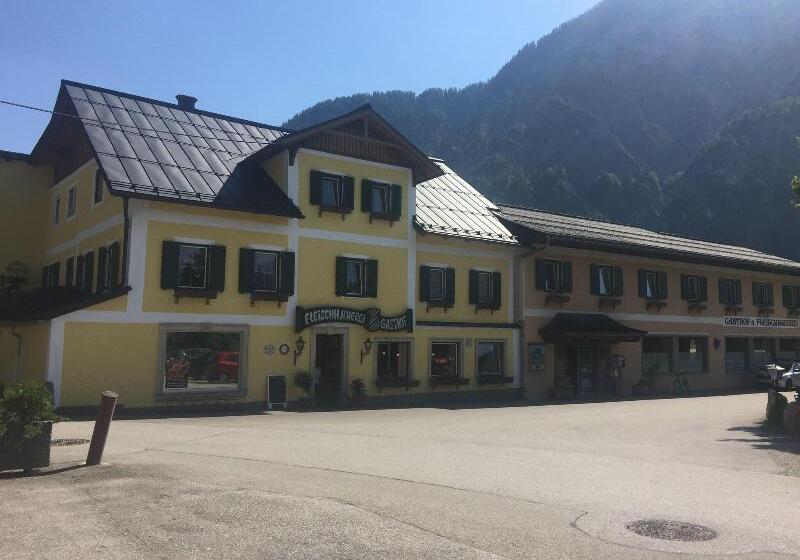 Hotelli Metzgerwirt Vieh Heli