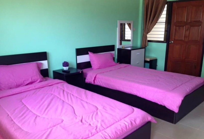 Отель Raweewan Place