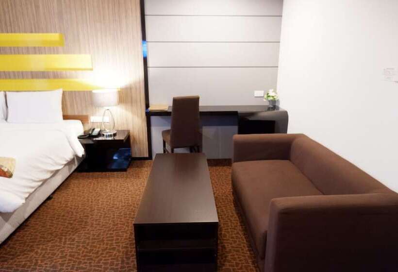 בית מלון כפרי Siam Oriental