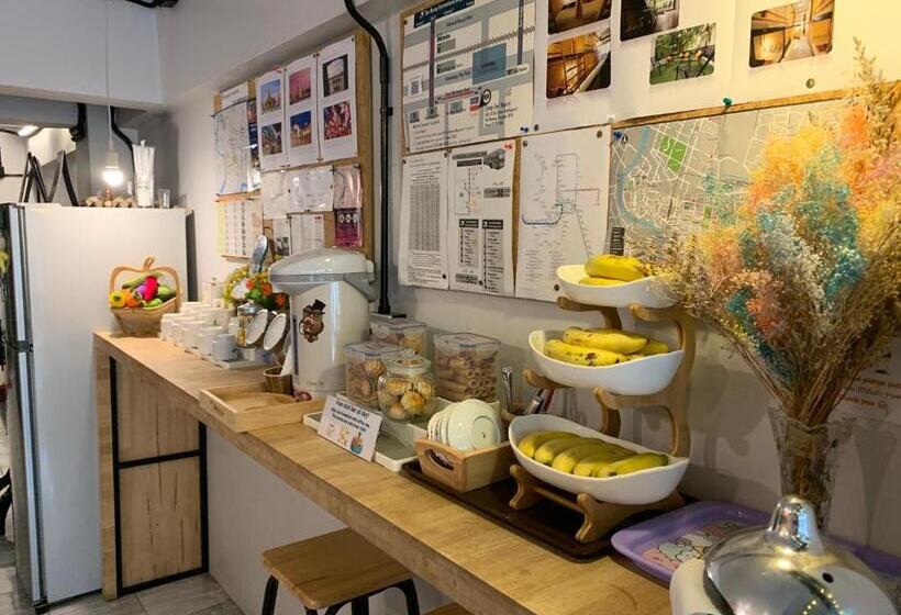 هتل Sleep Owl Hostel