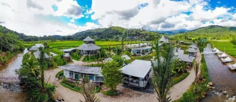 ホテル The White House Boutique Resort