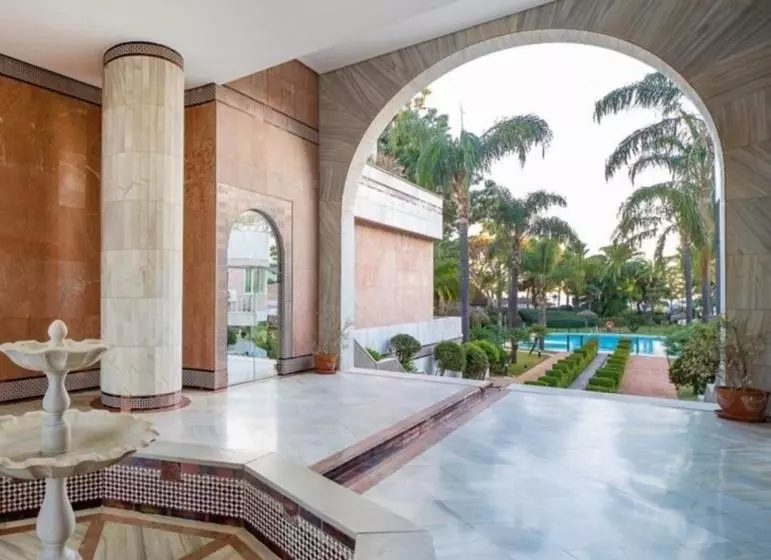 Banus Beach Apartments