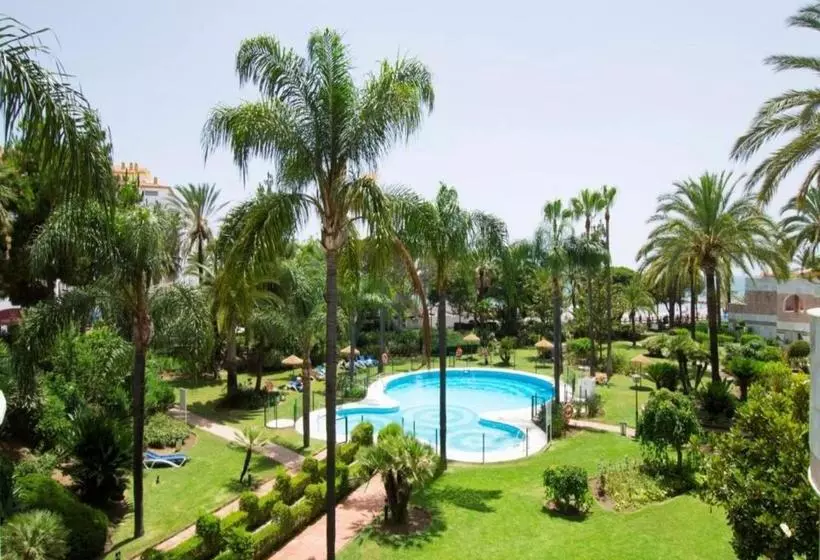 Banus Beach Apartments