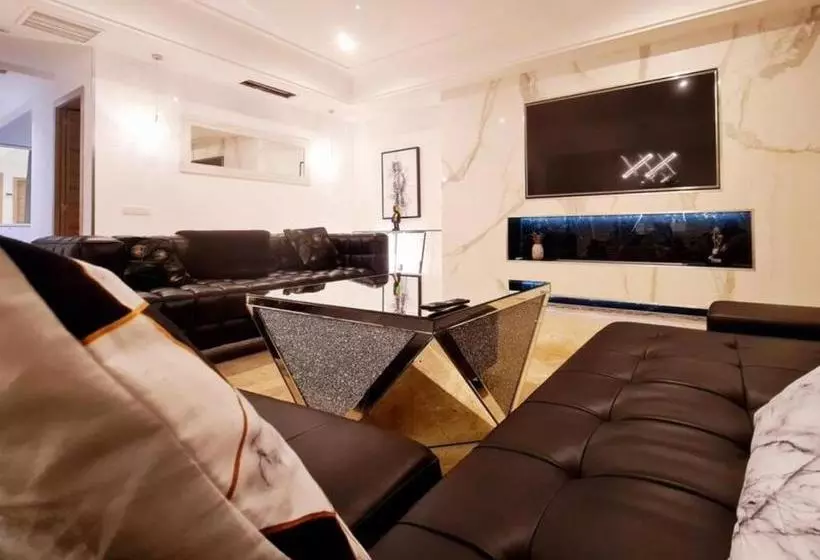 Banus Beach Apartments