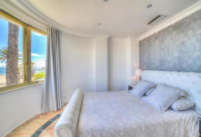 Banus Beach Apartments
