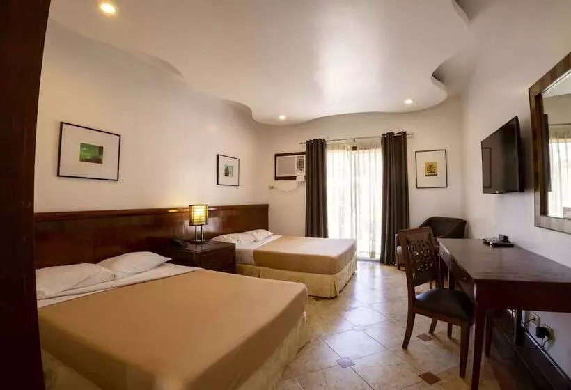 Hotelli Acropolis North Water Camp