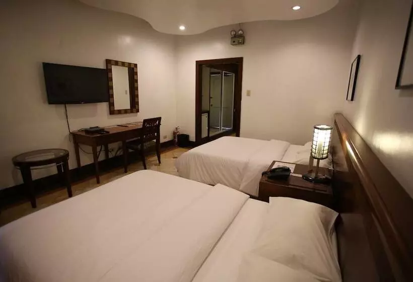 Hotelli Acropolis North Water Camp