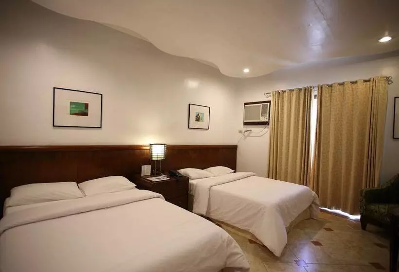 Hotelli Acropolis North Water Camp