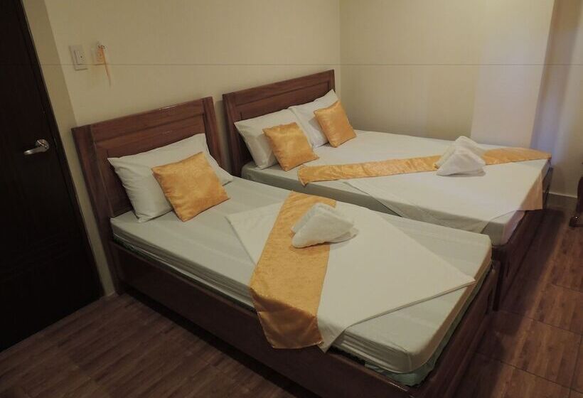 酒店 Angelic Tourist Inn