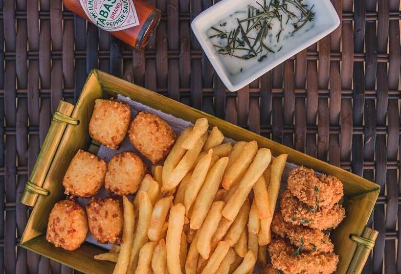 فندق Bamboo Buzios Hostel