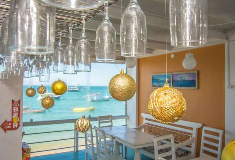 فندق Bamboo Buzios Hostel