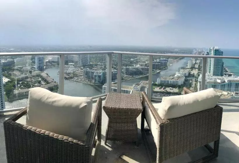 هتل Luxurious 1 Br Unit At Hyde Resort W Ocean Views