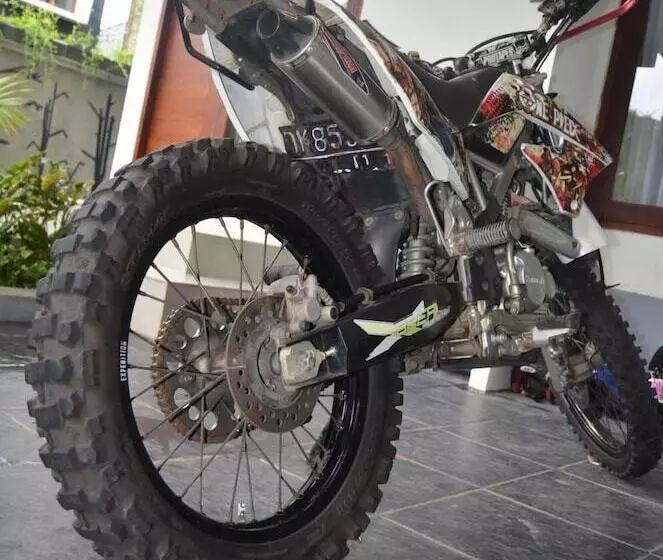 ホテル Beluran Serene Guesthouse