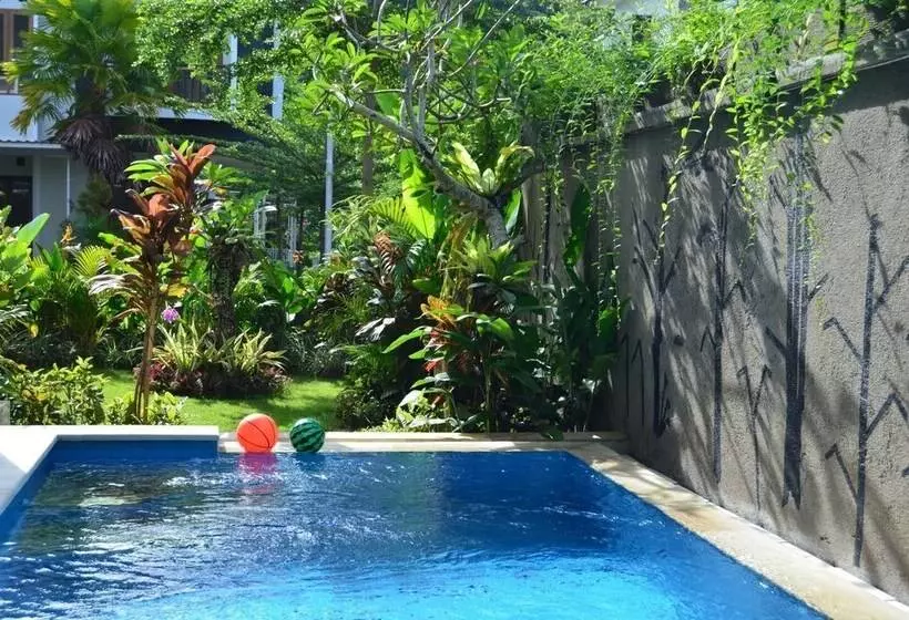 ホテル Beluran Serene Guesthouse