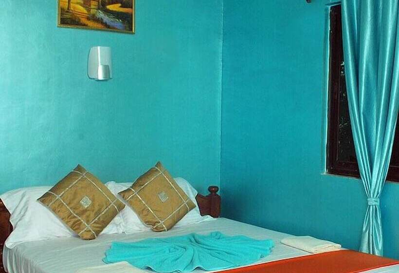 Hotel Calangute Beach Side