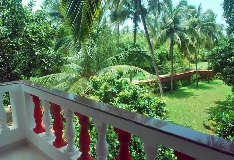 ホテル Calangute Beach Side