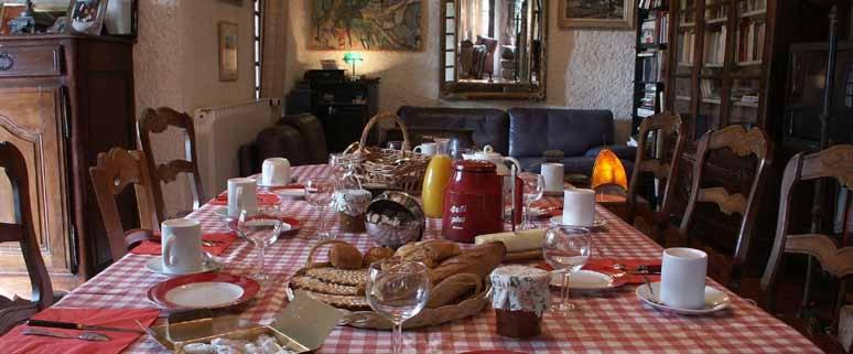 בית מלון כפרי Ecuries Sainte Croix