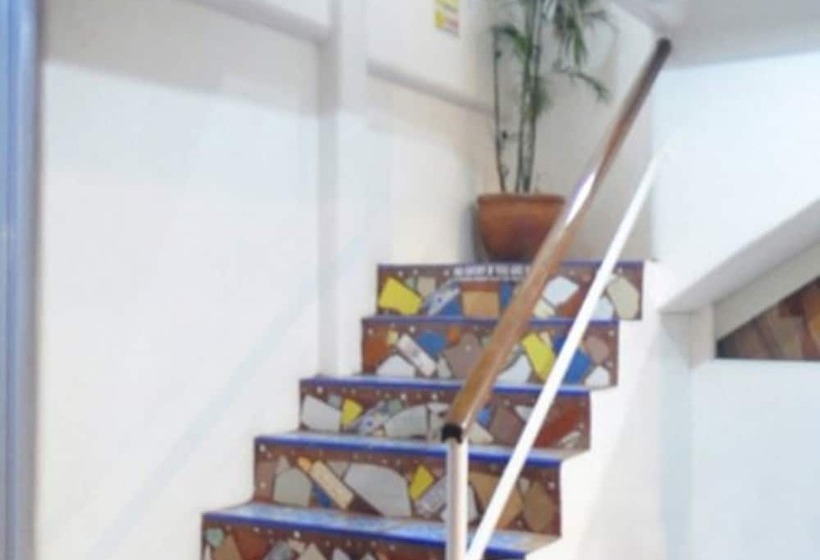 هتل House Of Big Brother