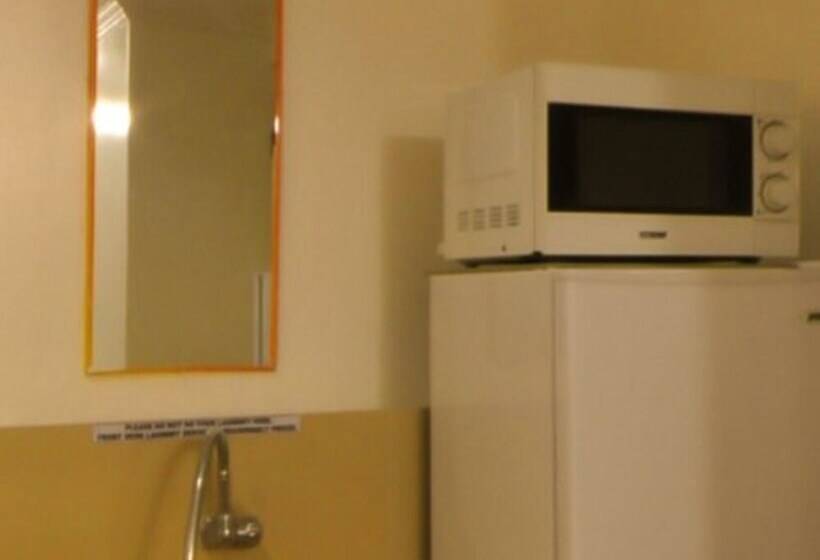 هتل House Of Big Brother