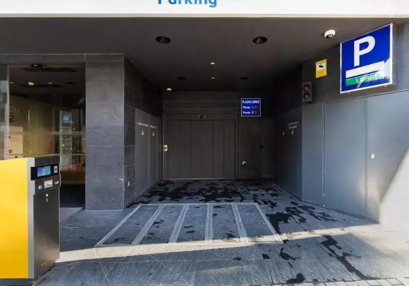 هتل Ibis Budget Madrid Centro Lavapies