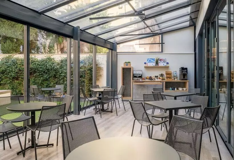 هتل Ibis Budget Madrid Centro Lavapies
