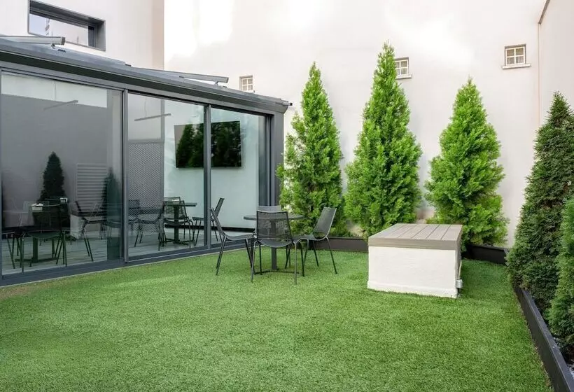 هتل Ibis Budget Madrid Centro Lavapies