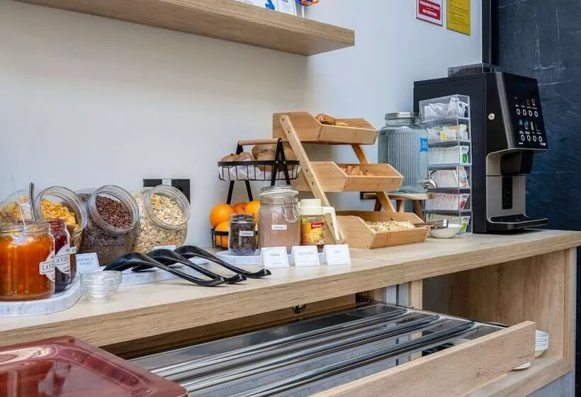 هتل Ibis Budget Madrid Centro Lavapies
