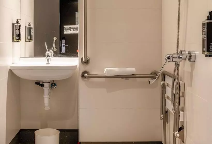 هتل Ibis Budget Madrid Centro Lavapies