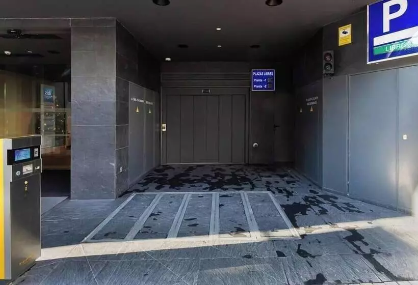هتل Ibis Budget Madrid Centro Lavapies