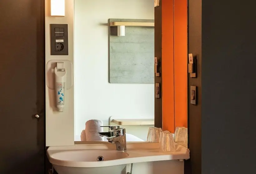 هتل Ibis Budget Madrid Centro Lavapies